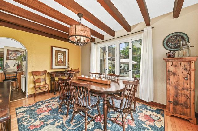 7440 Oakhill AVENUE, Wauwatosa, WI 53213