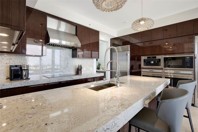 9705 Collins Ave 1403N, Bal Harbour, FL 33154