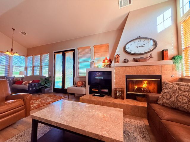 73 Quail Hollow Ln, Copperopolis, CA 95228