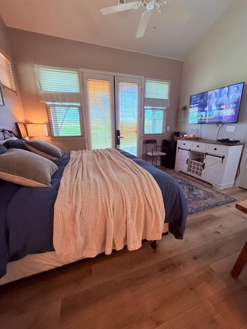 73 Quail Hollow Ln, Copperopolis, CA 95228