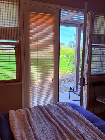 73 Quail Hollow Ln, Copperopolis, CA 95228