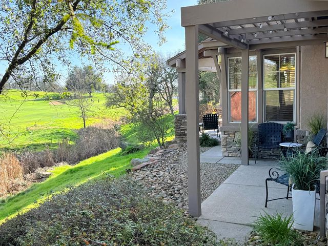 73 Quail Hollow Ln, Copperopolis, CA 95228