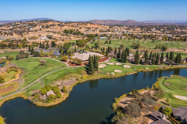 73 Quail Hollow Ln, Copperopolis, CA 95228