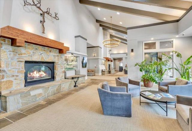 73 Quail Hollow Ln, Copperopolis, CA 95228