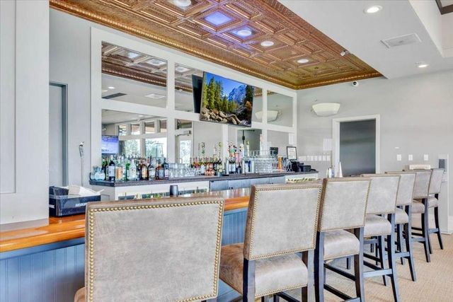 73 Quail Hollow Ln, Copperopolis, CA 95228