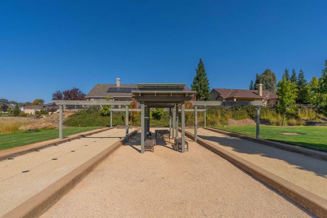 73 Quail Hollow Ln, Copperopolis, CA 95228