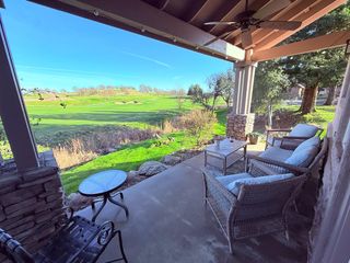 73 Quail Hollow Ln, Copperopolis, CA 95228