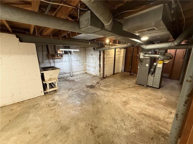 5410 Briar Street, Roeland Park, KS 66205