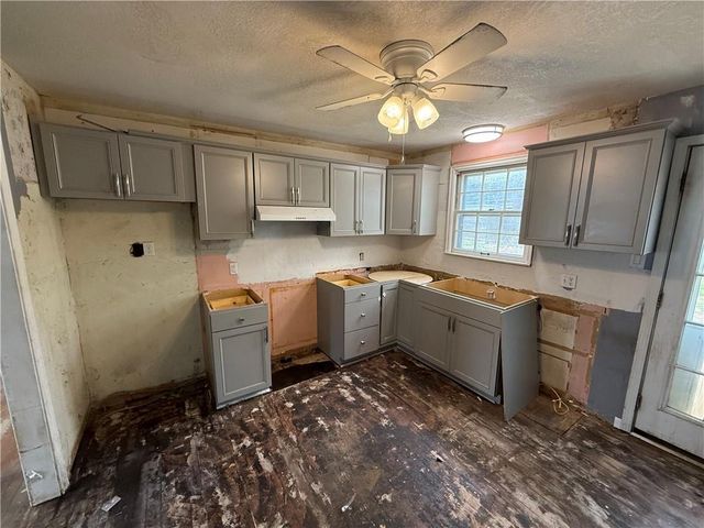 5410 Briar Street, Roeland Park, KS 66205