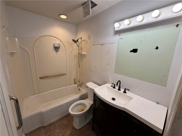 5410 Briar Street, Roeland Park, KS 66205