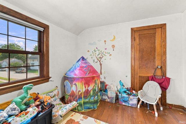 3226 Bowser Avenue, Fort Wayne, IN 46806