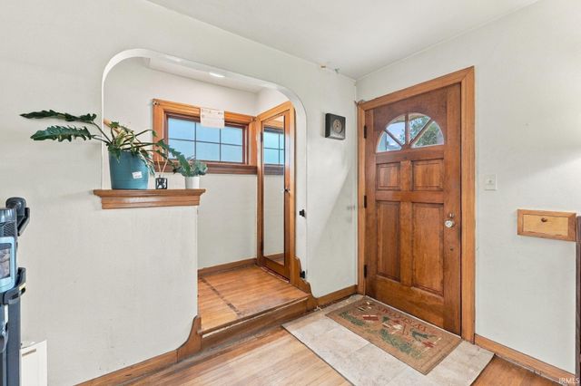 3226 Bowser Avenue, Fort Wayne, IN 46806