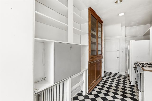 5928 Kentucky Ave, Shadyside, PA 15232