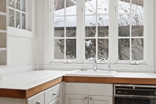 5928 Kentucky Ave, Shadyside, PA 15232