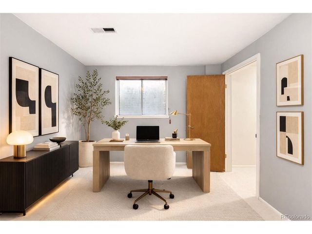 4523 W Ponds Cir, Littleton, CO 80123