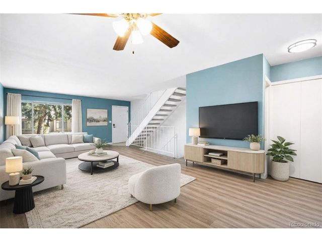 4523 W Ponds Cir, Littleton, CO 80123