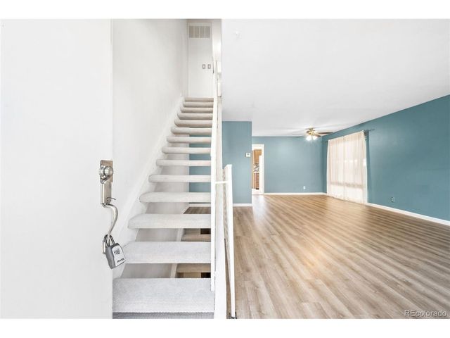 4523 W Ponds Cir, Littleton, CO 80123