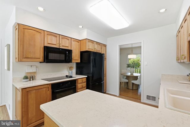 3425 BEDIVERE CT, Annandale, VA 22003