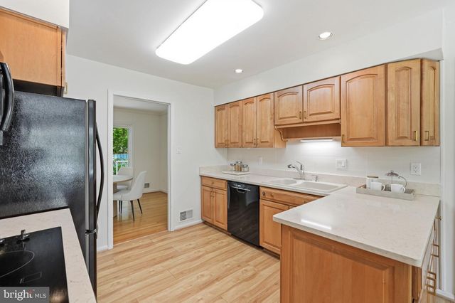 3425 BEDIVERE CT, Annandale, VA 22003