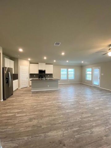 2421 Bear Creek, Rosharon, TX 77583