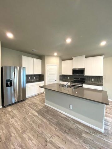 2421 Bear Creek, Rosharon, TX 77583