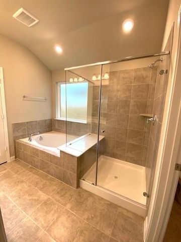 2421 Bear Creek, Rosharon, TX 77583