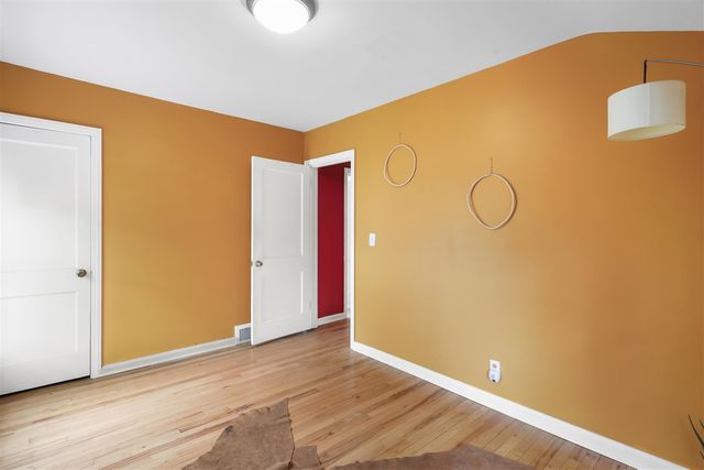 1808 Park Avenue, Kalamazoo, MI 49004