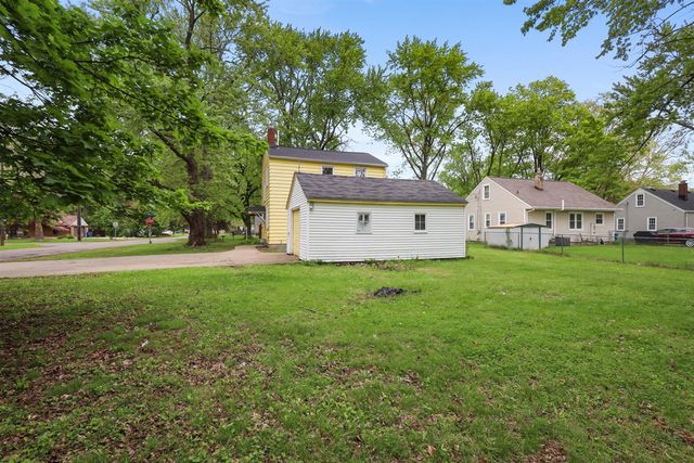 1808 Park Avenue, Kalamazoo, MI 49004