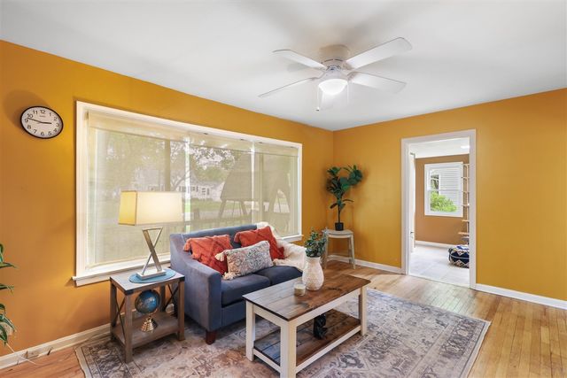 1808 Park Avenue, Kalamazoo, MI 49004