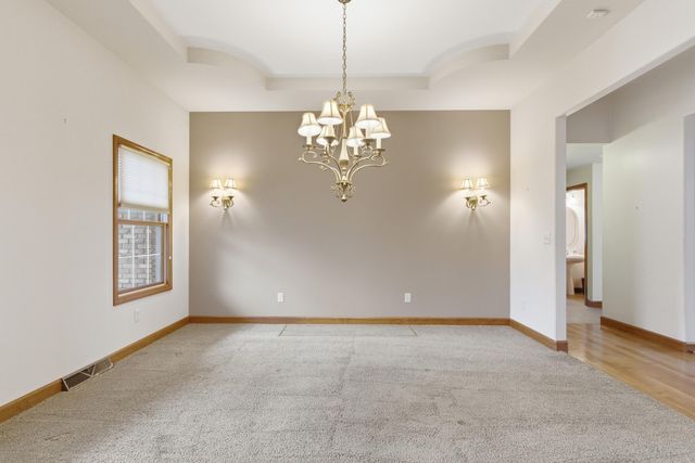 441 Meadowbrook Drive, Valparaiso, IN 46383
