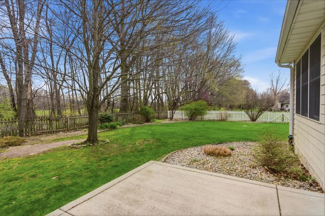 441 Meadowbrook Drive, Valparaiso, IN 46383