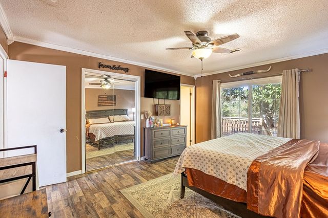 1178 Meadowlake Dr, Ozark, AL 36360