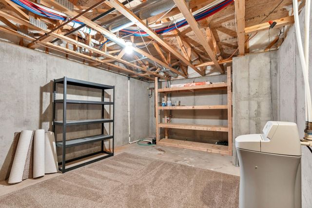 1630 E Windwood Cir, Derby, KS 67037