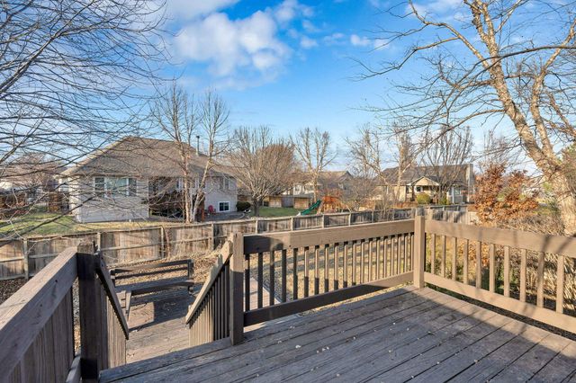 1630 E Windwood Cir, Derby, KS 67037