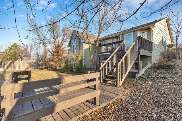 1630 E Windwood Cir, Derby, KS 67037