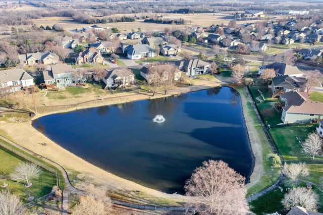 1630 E Windwood Cir, Derby, KS 67037