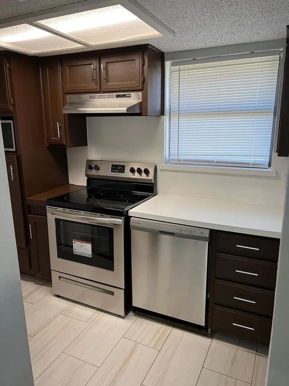 711 Harbour Town Drive 3, Lake Dallas, TX 75065