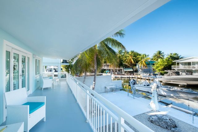 105 Caloosa Street, Plantation Key, FL 33070