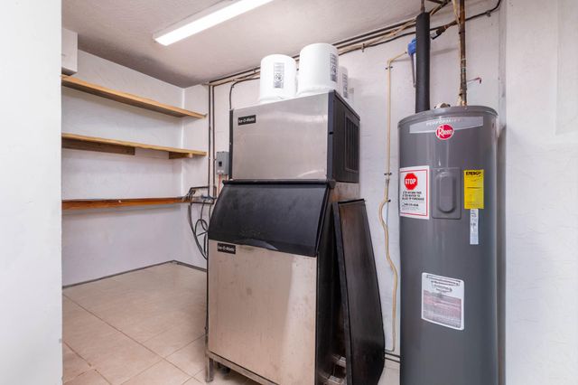 105 Caloosa Street, Plantation Key, FL 33070