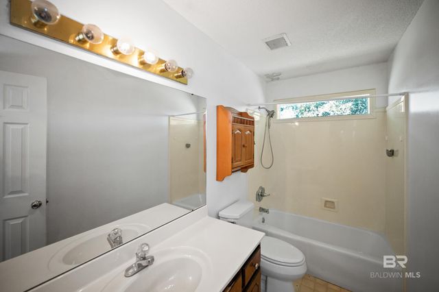 1720 Leroy Stevens Road, Mobile, AL 36695