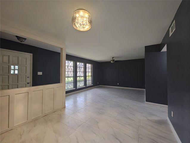 2252 Shadowdale Drive 362, Houston, TX 77043