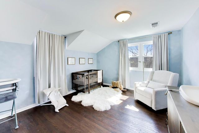 339 N Emroy Avenue, Elmhurst, IL 60126