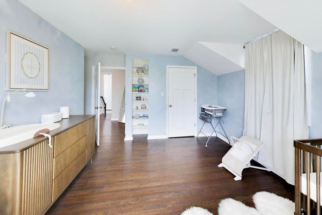 339 N Emroy Avenue, Elmhurst, IL 60126