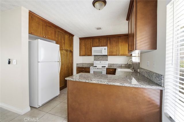 240 Moss Street 8, Laguna Beach, CA 92651