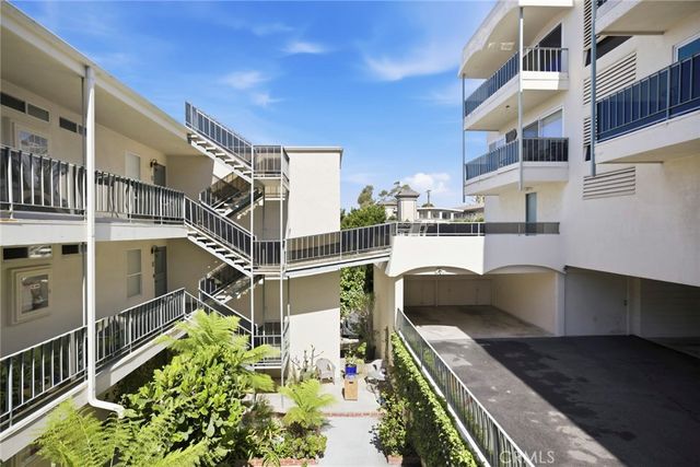 240 Moss Street 8, Laguna Beach, CA 92651