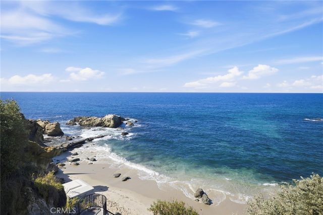 240 Moss Street 8, Laguna Beach, CA 92651