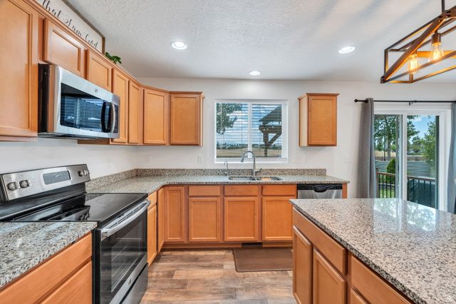 158 E 425 N, Vineyard, UT 84059