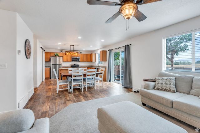 158 E 425 N, Vineyard, UT 84059