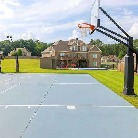 2112 Meadowood Cove, Monroe, GA 30655