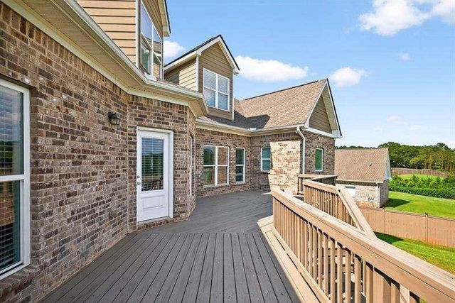 2112 Meadowood Cove, Monroe, GA 30655